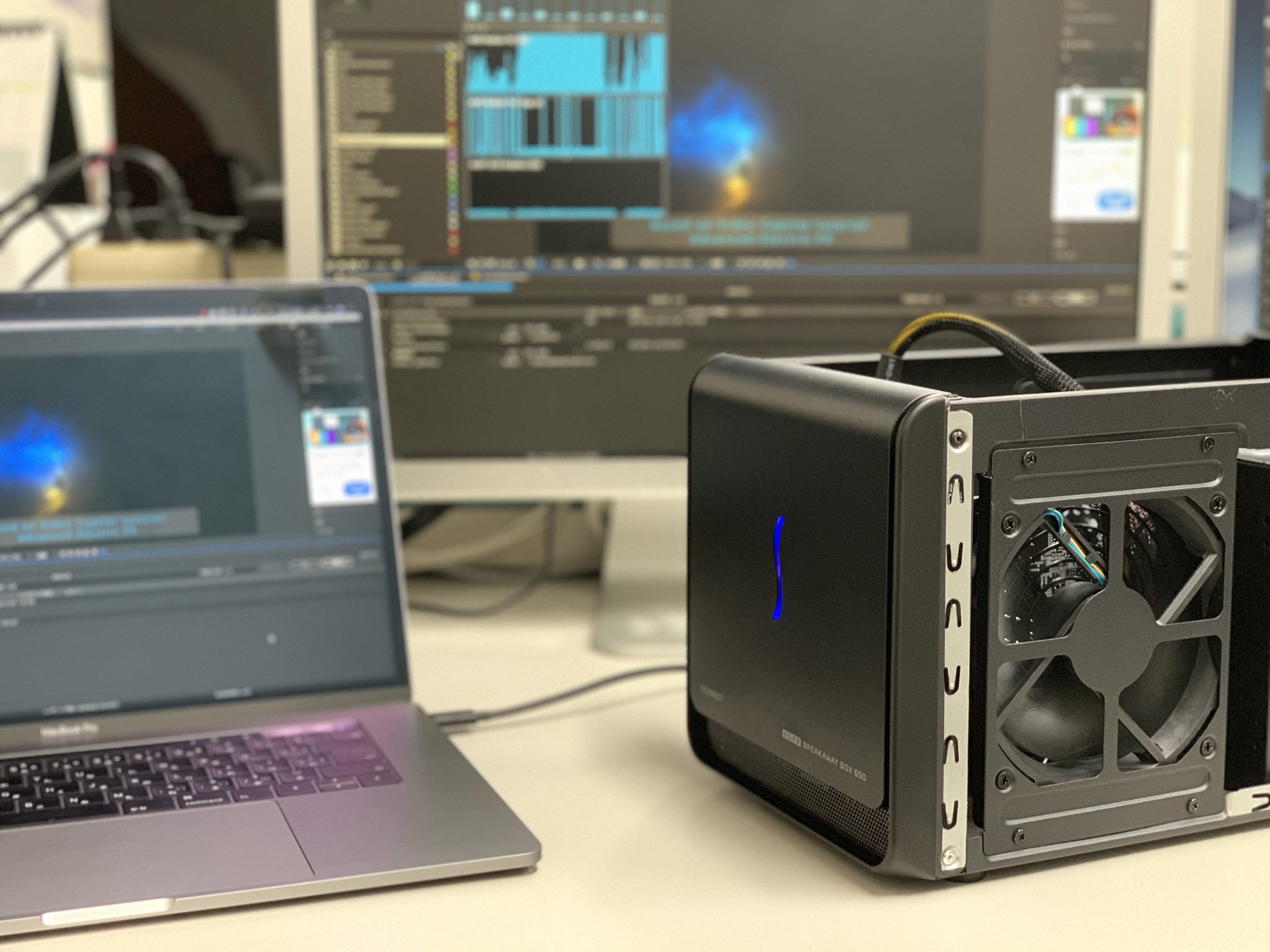eGFX Breakaway Box 650 + Radeon RX590 8g